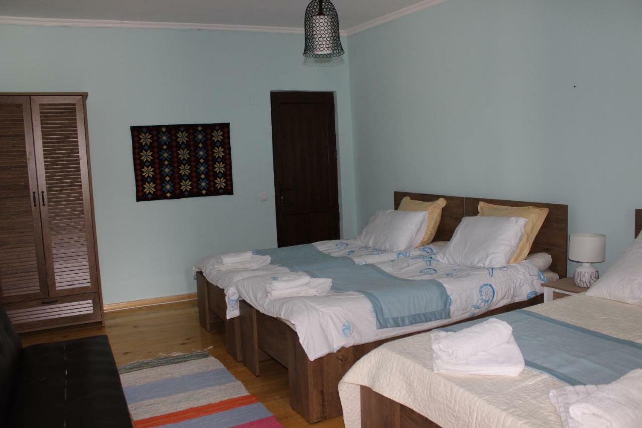 Village House Mestia Luaran gambar